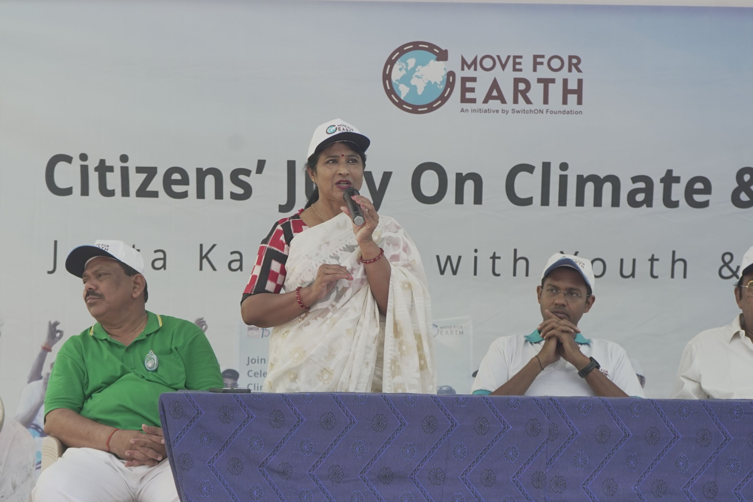 Smt. Sulochana Das, Honourable Mayor, BMC flag off Odisha Cycle Ride & Mass Rally