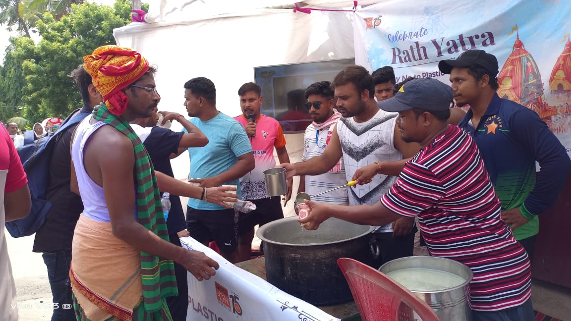 SwitchON Foundation installs a Plastic Free Stall during Rath Yatra