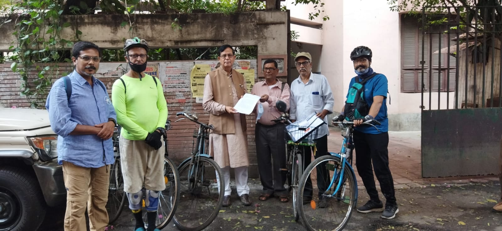 Appeal to remove ban & promote cycling on the eve of Kolkata Municipal Corporation Elections
